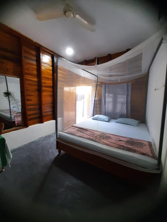 Eagle Resort Arugambay Аругам Экстерьер фото